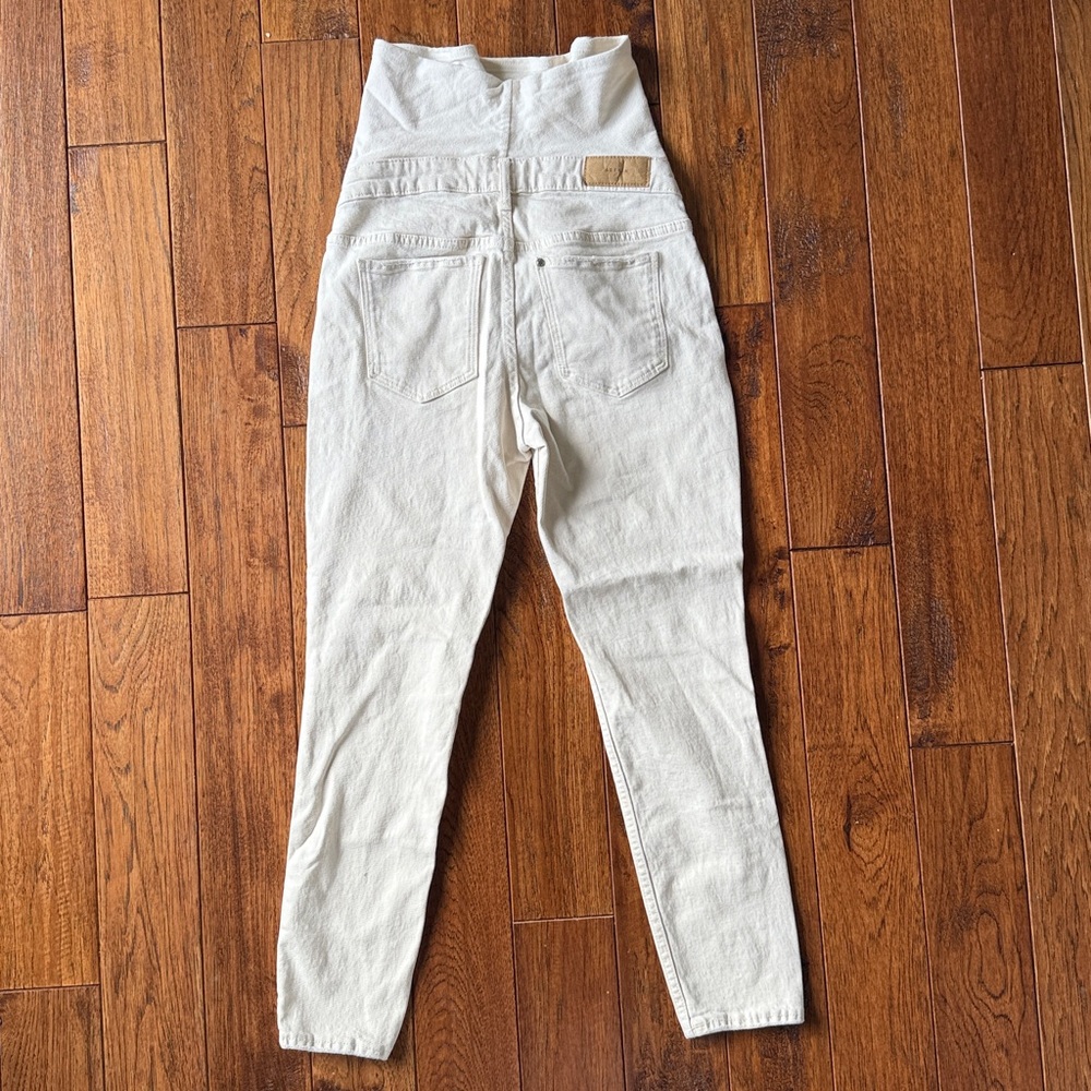 H&M Cream Skinny Jeans for Women - Picture 2 of 3